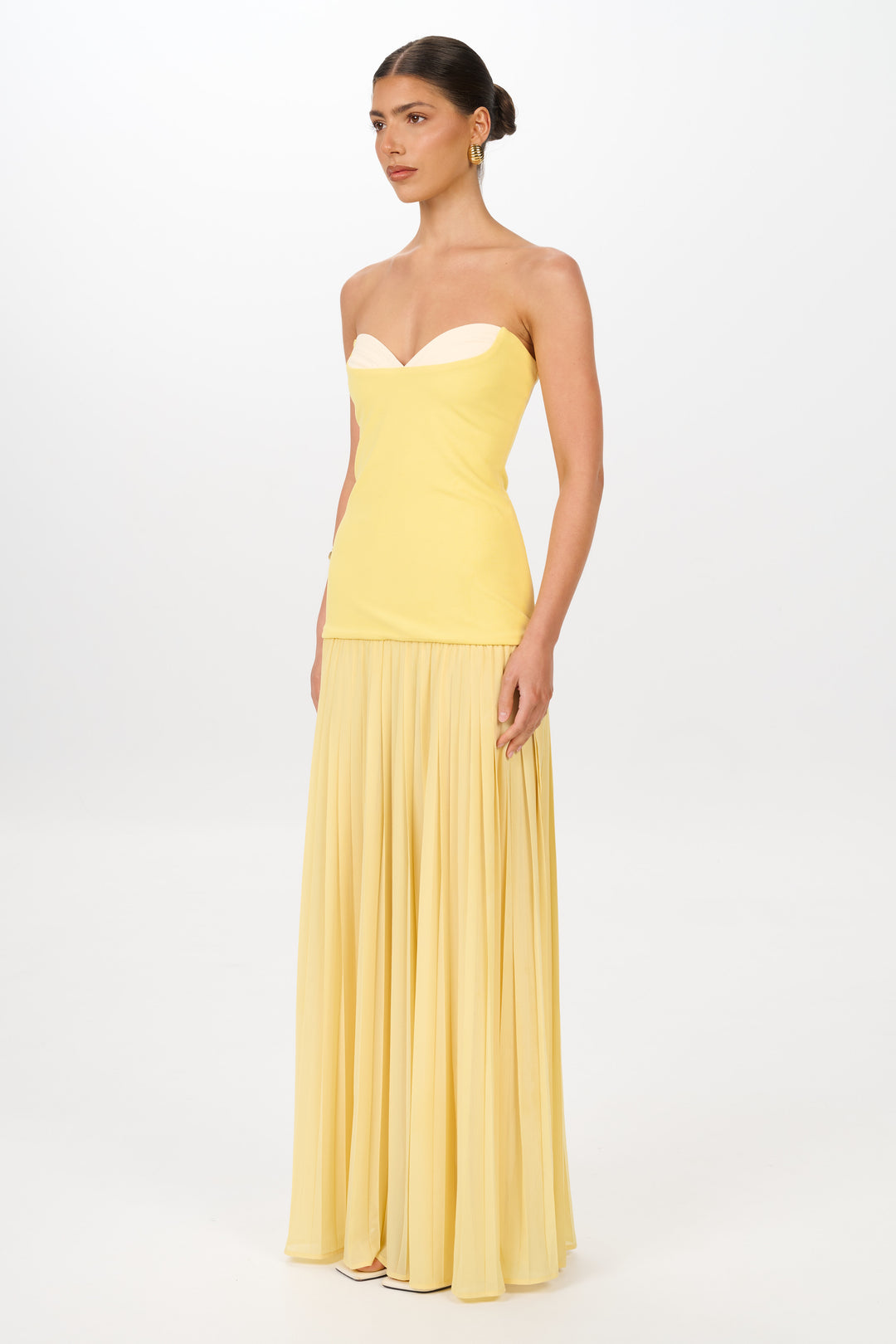 NICOLETTE | CANARY