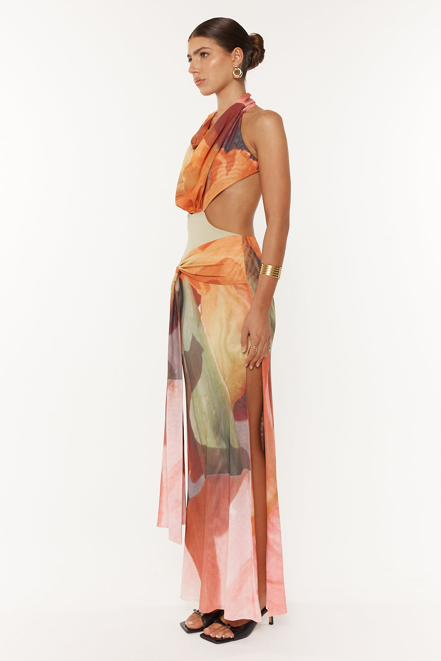 VIVIENNE